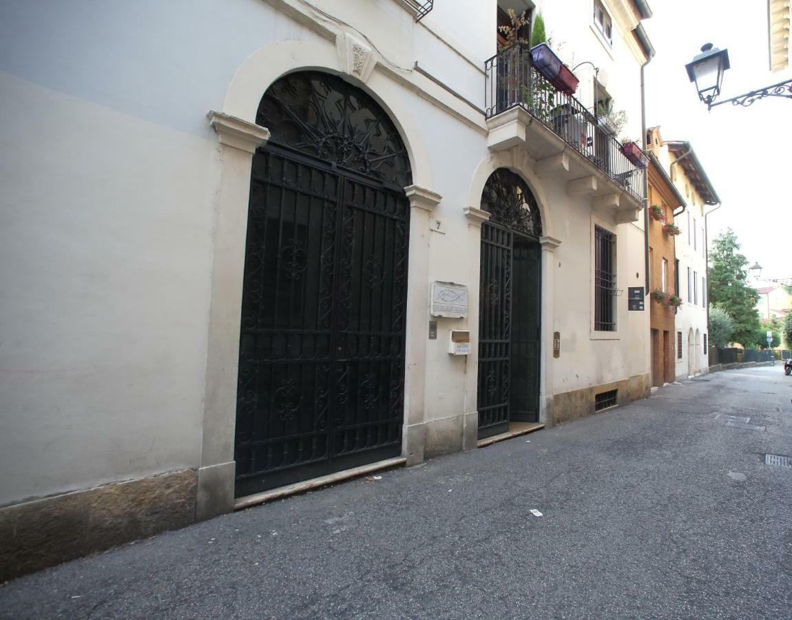 Dimora Cecilia, Nel Cuore Della Citta Apartment Vicenza Exterior photo